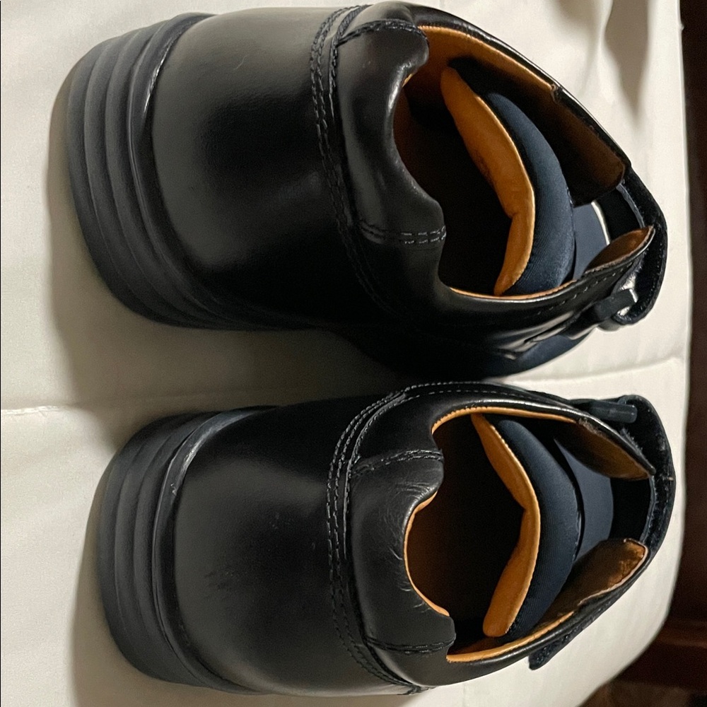 Dr Comfort Annie Shoes - Picture 5 of 9
